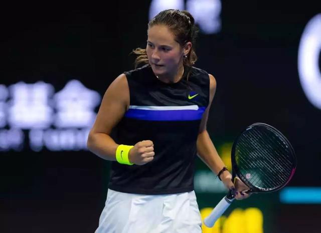 够随时根据 够随时根据