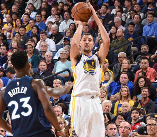 [CBA]刘铮关键三 上海扳回一城.