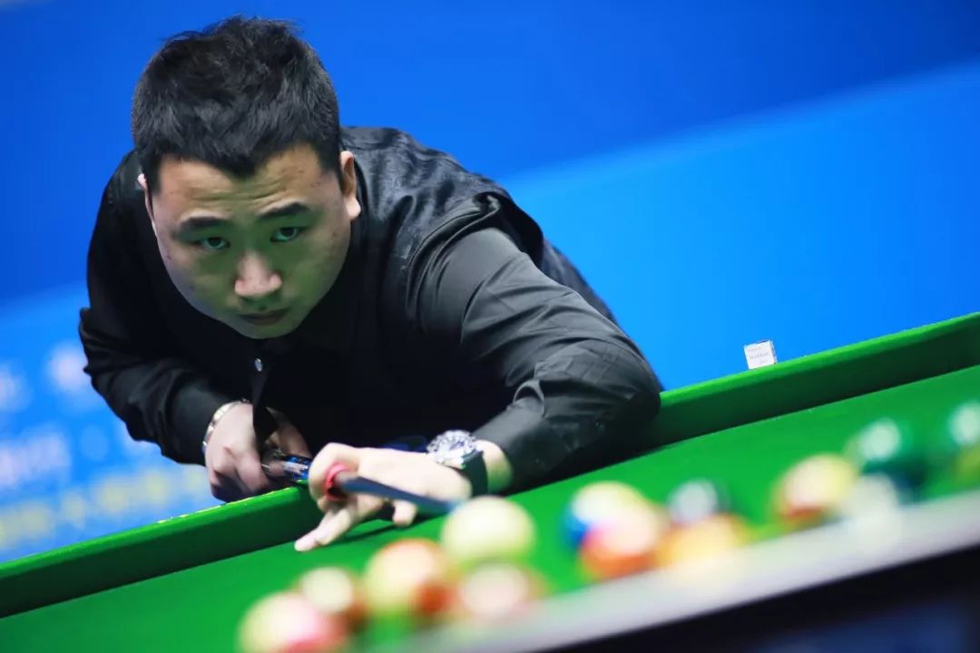 支球队的竞 支球队的竞